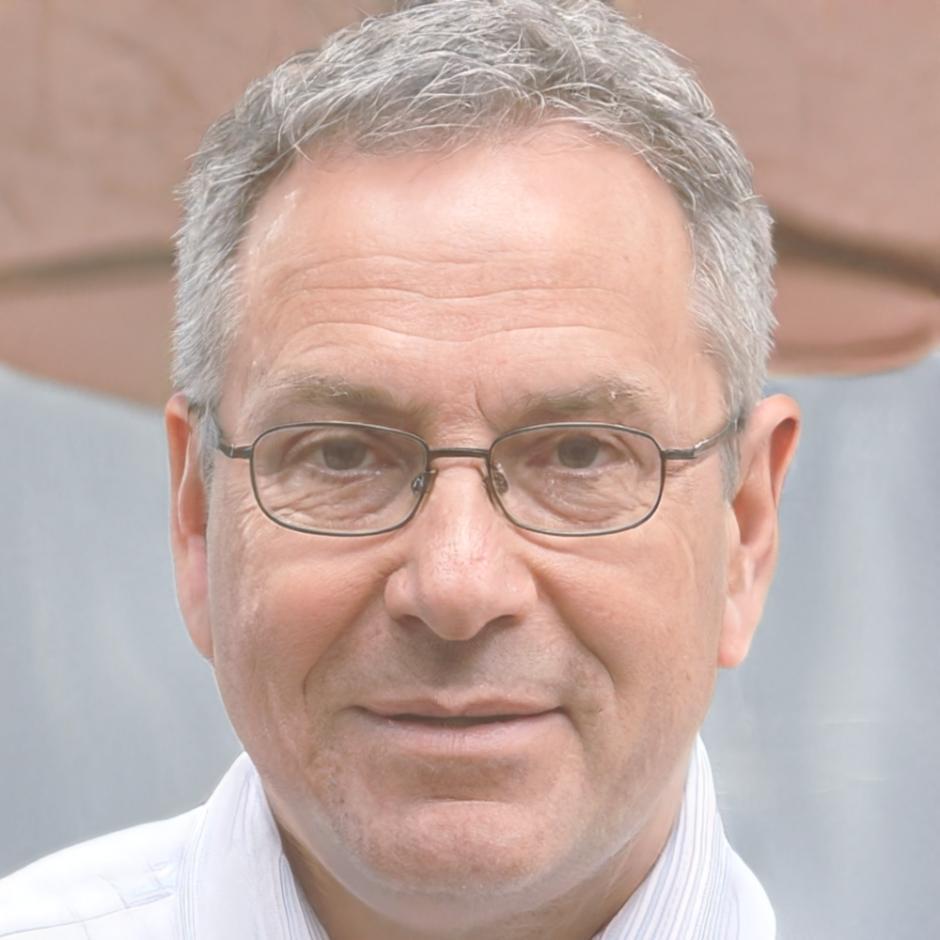 Ritratto di Marco Santangelo